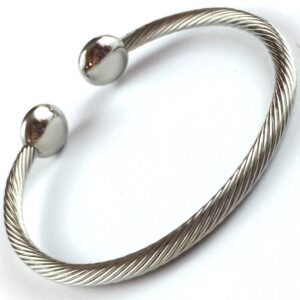Elegant twisted cable cuff bracelet